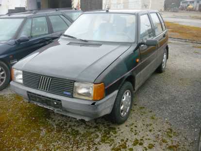 Náhradní díly na  Fiat Uno