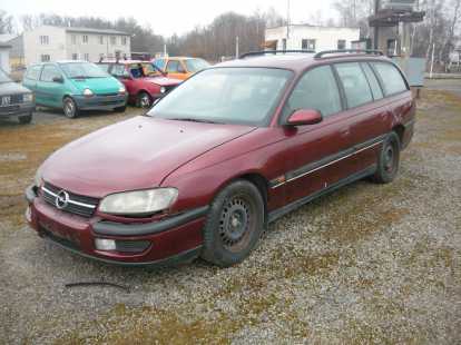 Náhradní díly - Opel Omega Combi